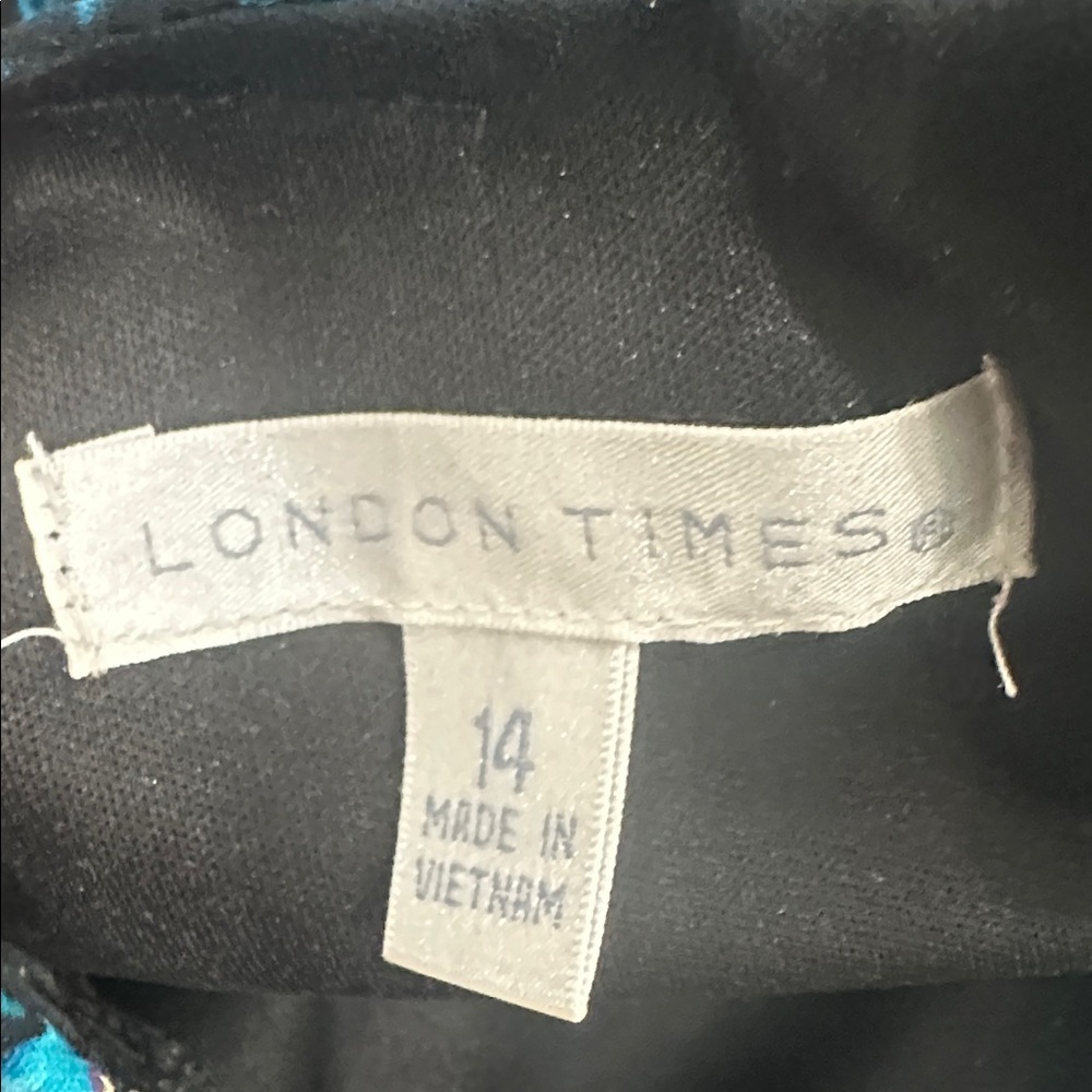 Maggy London Teal and Navy Long Sleeve Dress - Picture 10 of 12